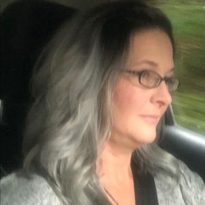 Meet your Posher, Carrie